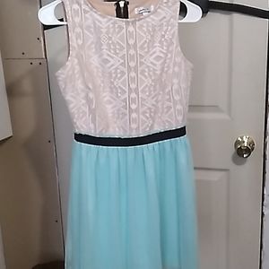 Middle of the thigh length dress